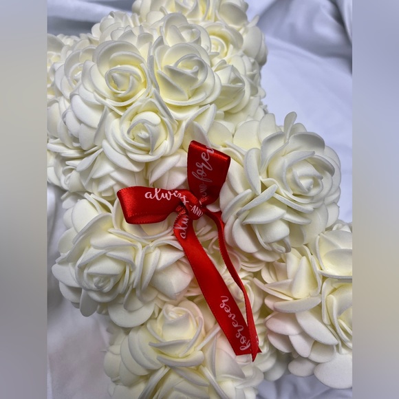 Foam teddy bear, artificial flower rose bear! - Picture 9 of 9